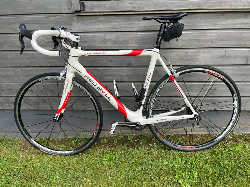 Použité Red Bull (Rose) Red Bull Carbon SL 2009 Road & Gravel