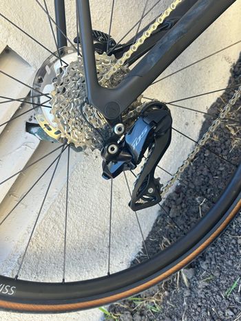 Used Canyon Endurace CF SLX 7 Di2 GRC 2026 2026 Road & Gravel, Black — image 7 of 9