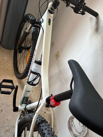 Used Cannondale Trail Women's 7 2024 2024 Mountainbike, Blanco — image 6 of 8