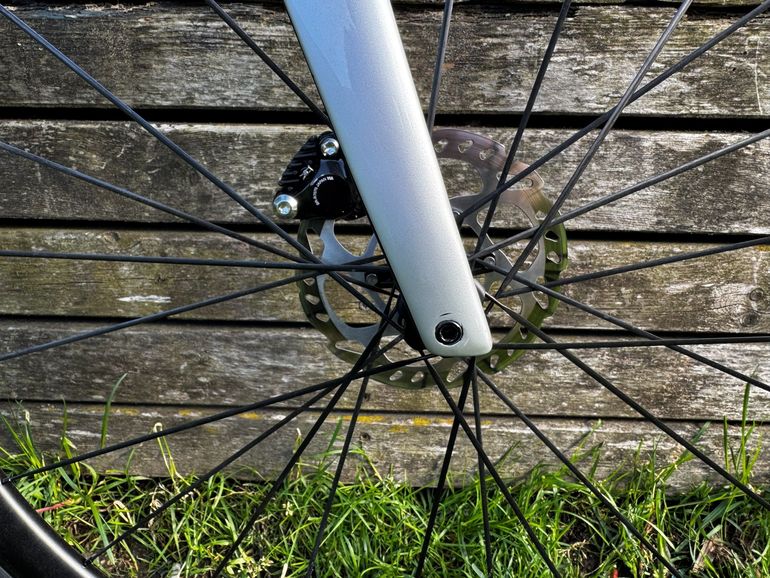 Used Trek Émonda SL 5 Disc 2022 2022 Road & Gravel, Hellgrau — image 14 of 17