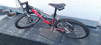 Used Carver Carver Cinos 120 2023 Mountainbike, Schwarz — image 10 of 15