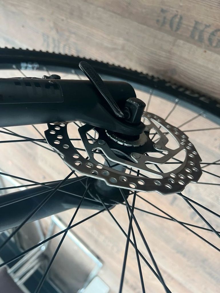 Used Carver Carver Cinos 120 2023 Mountainbike, Schwarz — image 6 of 15