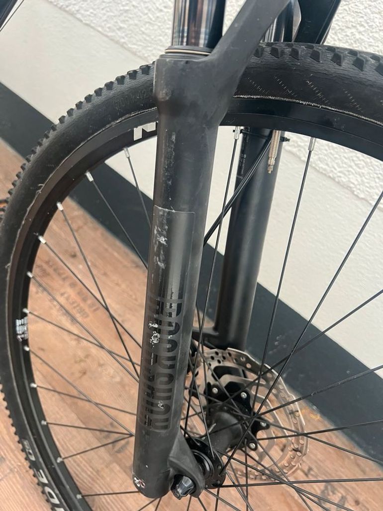Used Carver Carver Cinos 120 2023 Mountainbike, Schwarz — image 2 of 15