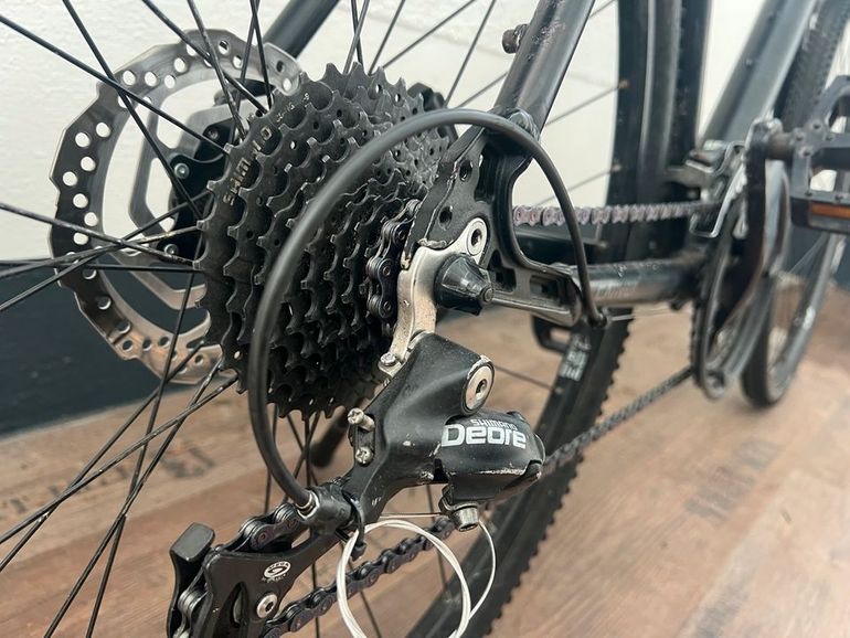 Used Carver Carver Cinos 120 2023 Mountainbike, Schwarz — image 4 of 15