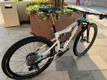 Orbea OIZ M LTD 2021 2021 Mountainbike usato, Bianco — immagine 16 di 18
