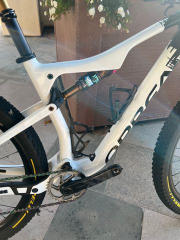 Orbea OIZ M LTD 2021 2021 Mountainbike usato, Bianco — immagine 8 di 18