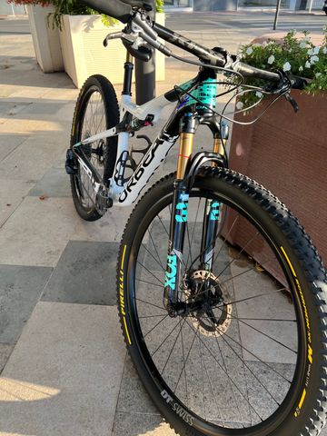 Orbea OIZ M LTD 2021 2021 Mountainbike usato, Bianco — immagine 5 di 18