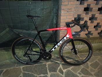 Used Trek Émonda SL Disc Frameset 2024 Frameset 2024 Road & Gravel, Schwarz — image 2 of 3