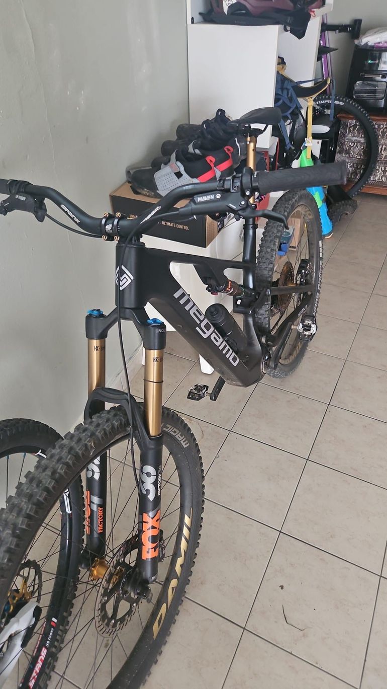 Used Megamo NATIVE 01 2025 2025 Mountainbike, Black — image 2 of 3