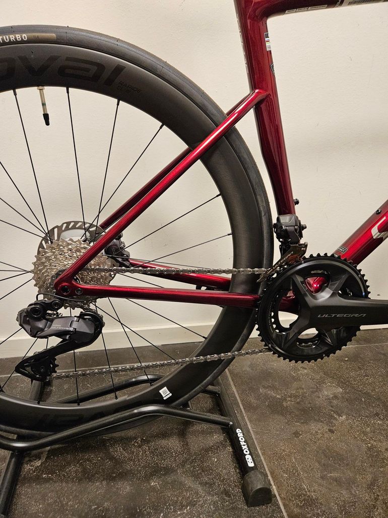Used Specialized Tarmac SL8 Pro - Shimano Ultegra Di2 2026 2026 Road & Gravel, Red — image 3 of 3