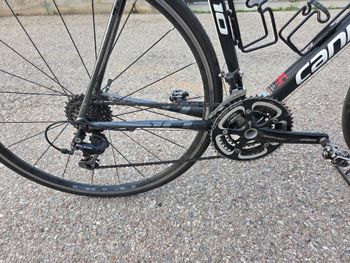 Used Cannondale Shimano 105 2015 Road & Gravel, Black — image 3 of 4