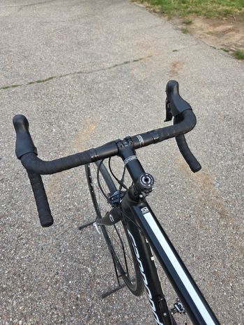 Used Cannondale Shimano 105 2015 Road & Gravel, Black — image 4 of 4