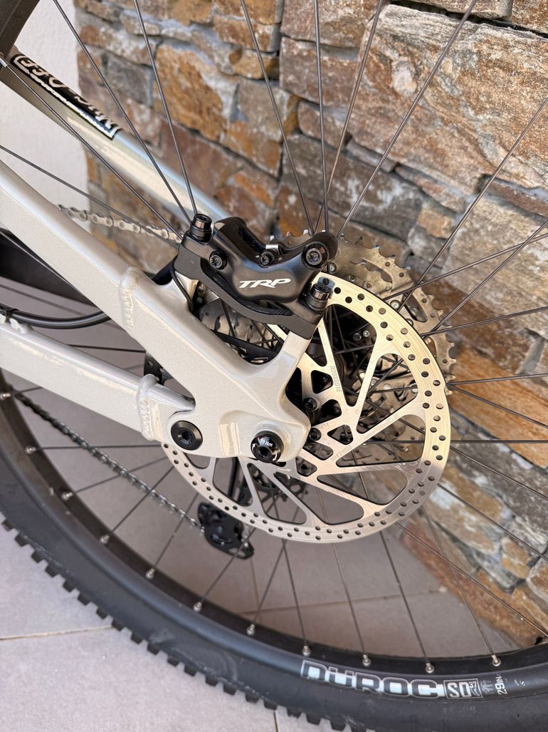 Used ROCKRIDER E-MTB E-Feel Shimano CUES 2024 Mountainbike, Light Gray — image 8 of 10