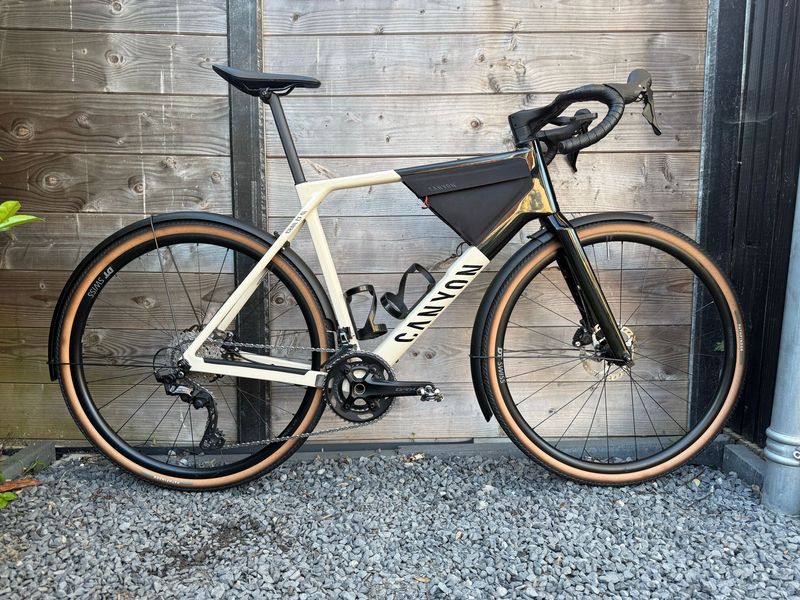 Gebrauchtes Canyon Grail Shimano GRX 2023 Road & Gravel, Weiß — Bild 4 von 16