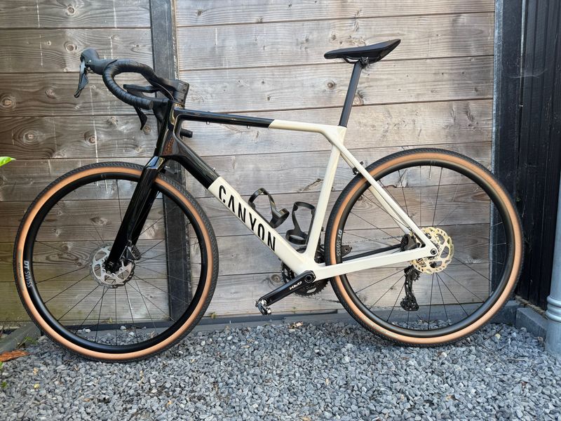 Gebrauchtes Canyon Grail Shimano GRX 2023 Road & Gravel, Weiß — Bild 3 von 16
