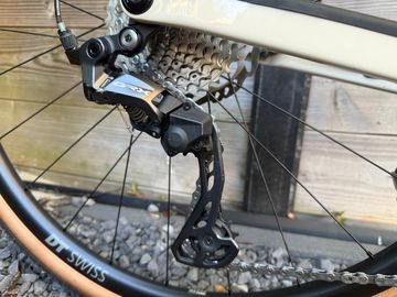Gebrauchtes Canyon Grail Shimano GRX 2023 Road & Gravel, Weiß — Bild 14 von 16