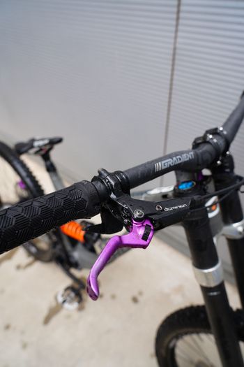 Used Zerode Zerode Custom Pinion C-Line Gearbox 2025 Mountainbike, Light Gray — image 6 of 7