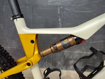 Used Orbea OIZ M10 2025 2025 Mountainbike, Weiß — image 4 of 7
