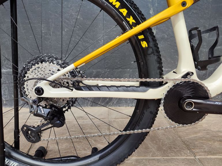 Used Orbea OIZ M10 2025 2025 Mountainbike, Weiß — image 3 of 7