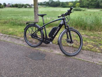 Used Trek Allant Enviolo Hub Gear 2024 Urban, Black — image 2 of 10