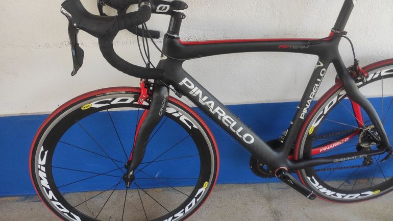 Used Pinarello FP Quattro Easy-Fit Force / Rival Bike 2013 2013 Road & Gravel, Black — image 11 of 16