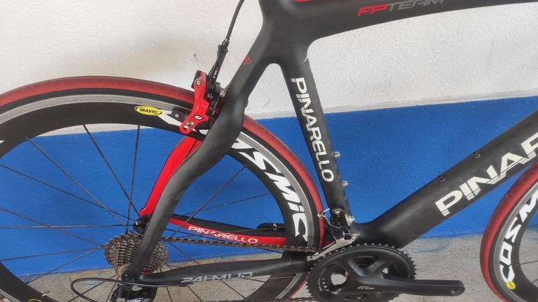 Used Pinarello FP Quattro Easy-Fit Force / Rival Bike 2013 2013 Road & Gravel, Black — image 10 of 16
