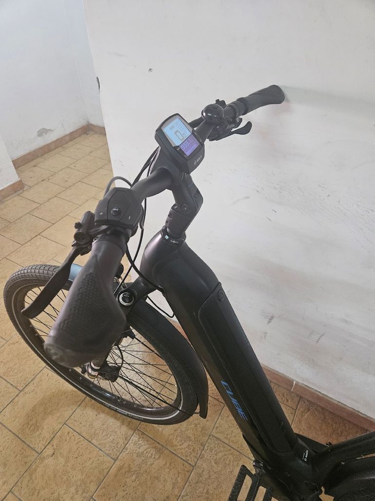 Used CUBE KATHMANDU HYBRID PRO 500 2021 2021 Urban, Schwarz — image 10 of 21