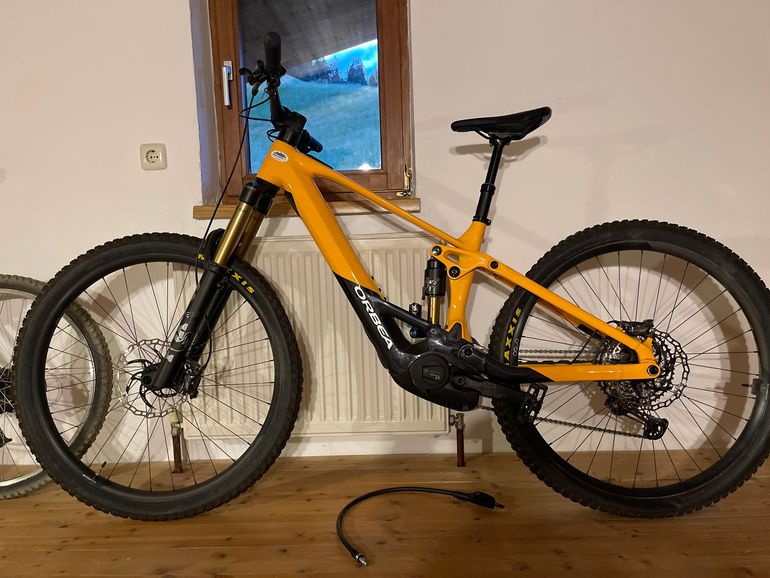 Used Orbea WILD H10 2023 2023 Mountainbike, Orange, 29 — image 2 of 3