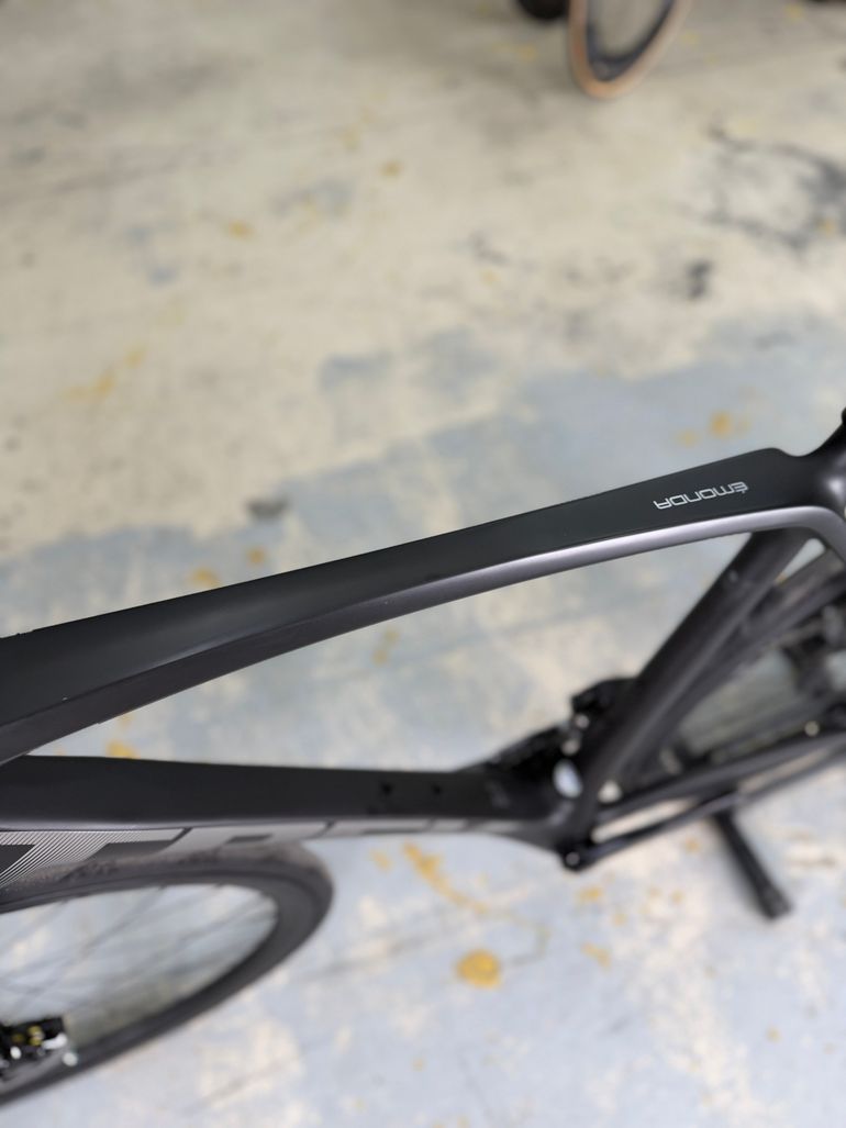 Used Trek Emonda SLR AXS Carbon 2022 Road & Gravel, Schwarz — image 24 of 24