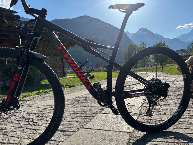 Used Specialized Men's S-Works Epic 2019 2019 Mountainbike — image 3 of 6
