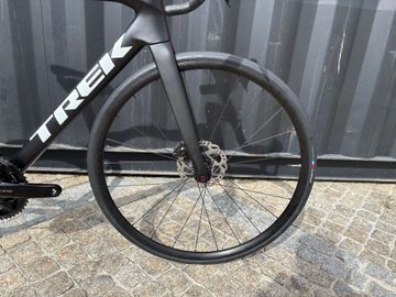 Gebrauchtes Trek Madone SL 5 2027 2027 Road & Gravel, Schwarz — Bild 4 von 7