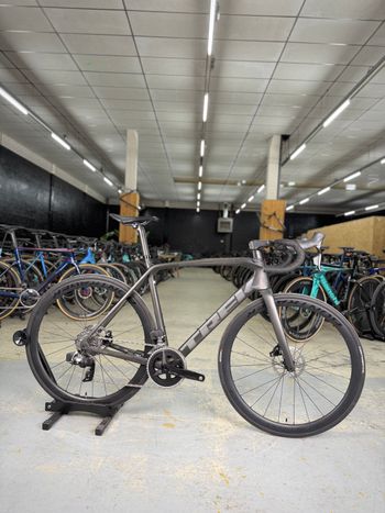 Used Trek Emonda SLR AXS Carbon 2022 Road & Gravel