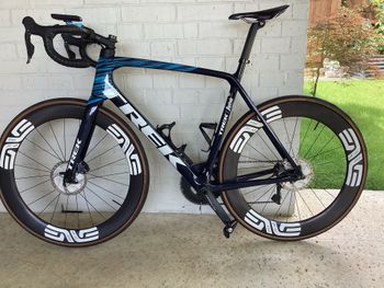 Used Trek emonda Trek emonda Custom Shimano Ultegra Di2 2024 Road & Gravel, Black — image 2 of 8
