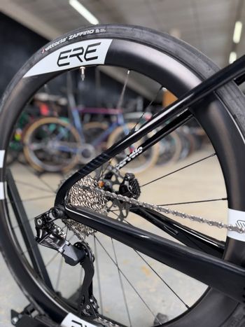 Used Cervélo Caledonia 105 Di2 2023 2023 Road & Gravel, Black — image 13 of 27
