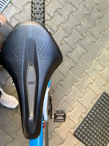 Used CUBE STEREO HYBRID 160 HPC ACTIONTEAM 625 27.5 NYON 2021 2021 Mountainbike, Gris claro — image 11 of 11