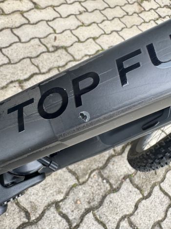 Used Trek Top Fuel 9.8 XT 2022 2022 Mountainbike, Black, 29 — image 9 of 9