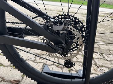 Brugt Trek Top Fuel 9.8 XT 2022 2022 Mountainbike — billede 5 af 9