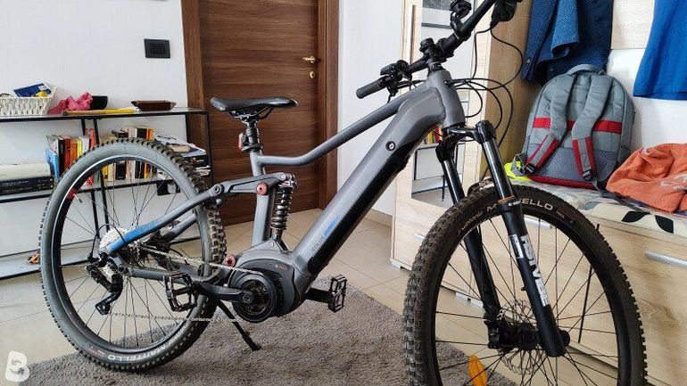 Used LOMBARDO Stilus E-trail 2023 Mountainbike, Light Gray — image 1 of 7
