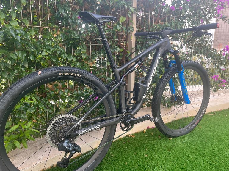 Used Specialized S-Works Epic 2022 2022 Mountainbike, Nero — image 4 of 5