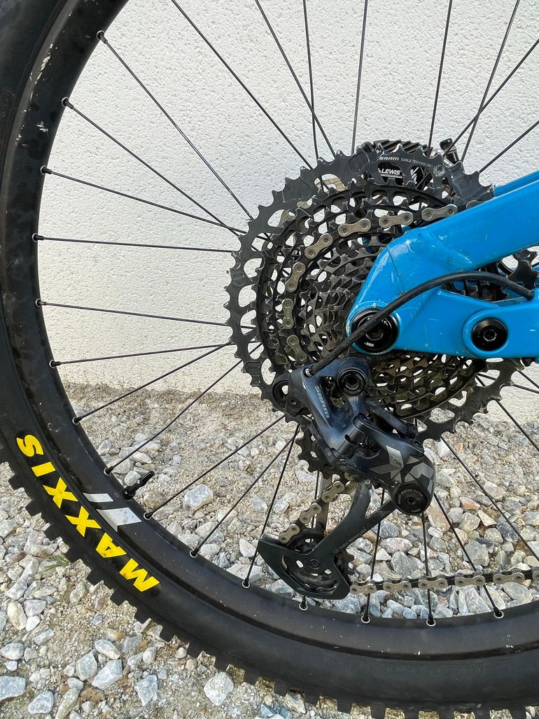 Used Norco Shore 2 2023 2023 Mountainbike — image 5 of 7