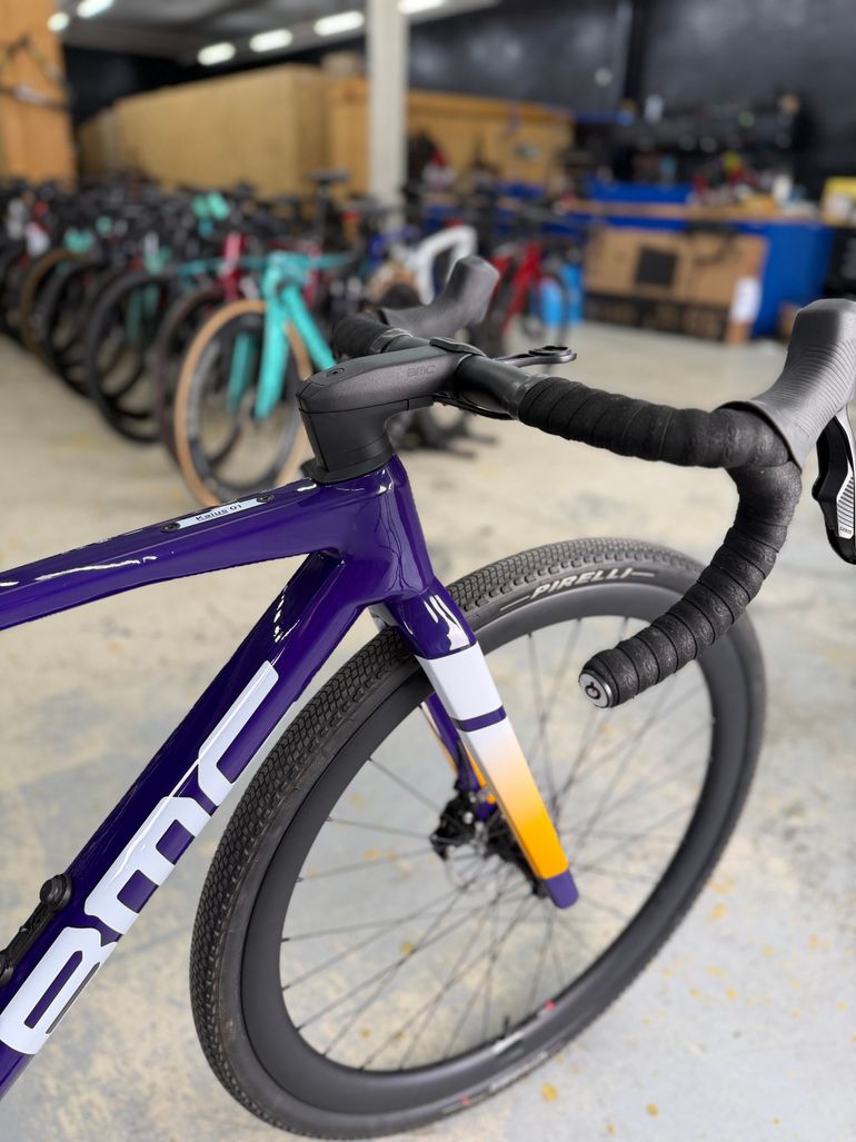 Used BMC Kaius 01 THREE 2024 2024 Road & Gravel, Blue — image 9 of 24
