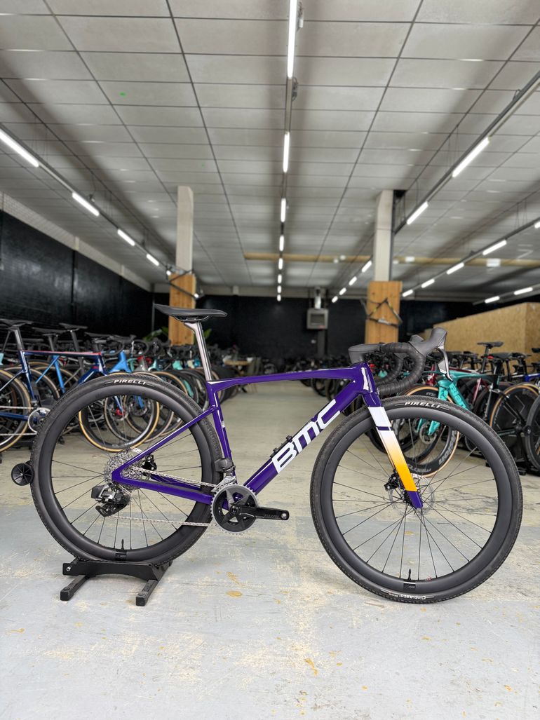 Used BMC Kaius 01 THREE 2024 2024 Road & Gravel, Blue — image 1 of 24
