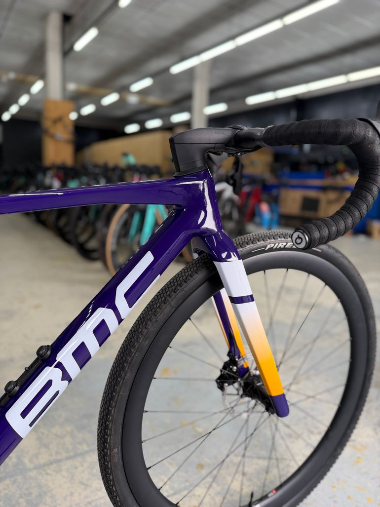 Used BMC Kaius 01 THREE 2024 2024 Road & Gravel, Blue — image 10 of 24