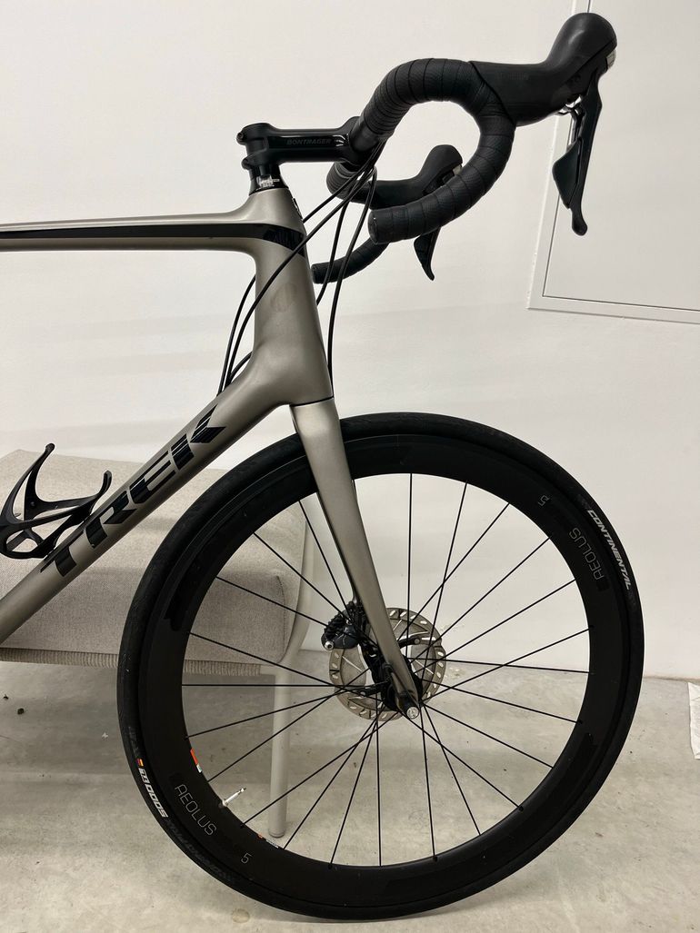 Used Trek Émonda SL 6 Disc 2020 2020 Road & Gravel — image 4 of 7