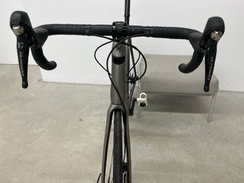 Used Trek Émonda SL 6 Disc 2020 2020 Road & Gravel — image 5 of 7