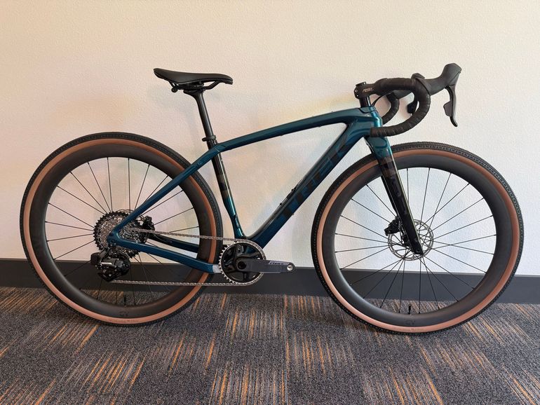 Used Trek Checkpoint SL 7 AXS Gen 2 2024 2024 Road & Gravel, Blue — image 1 of 7