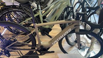 Used Specialized Turbo Creo 2 E5 Comp 2024 2024 Road & Gravel — image 2 of 4