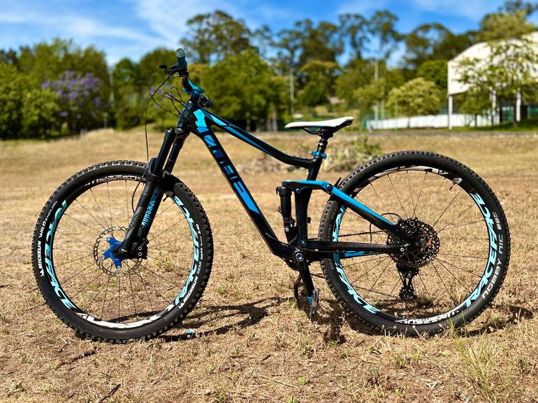 Used CUBE STEREO 140 C:62 SL 29 2017 2017 Mountainbike, Black — image 1 of 12