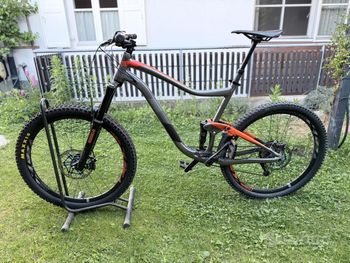 Used Giant Giant Trance 2018 2018 MTB