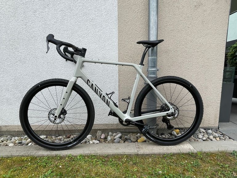 Used Canyon Grizl CF 8 Di2 2026 2026 Road & Gravel, Light Gray — image 1 of 22